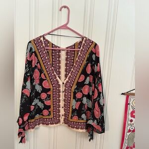 FREE PEOPLE Freshly Squeezed Grapefruit pattern button cropped top. Size medium